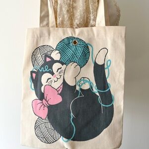 Yarn Knitting Tote Bag with Charming Cat Print